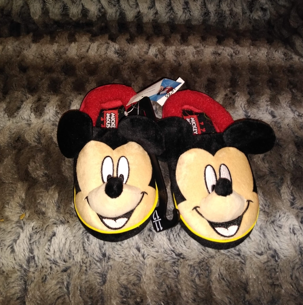 **SOLD**Slippers